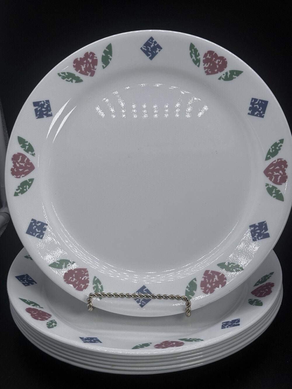 Set of 7 Corelle by Corning Quilt Hearts 10 1/4" Dinner Plates Red Blue Green